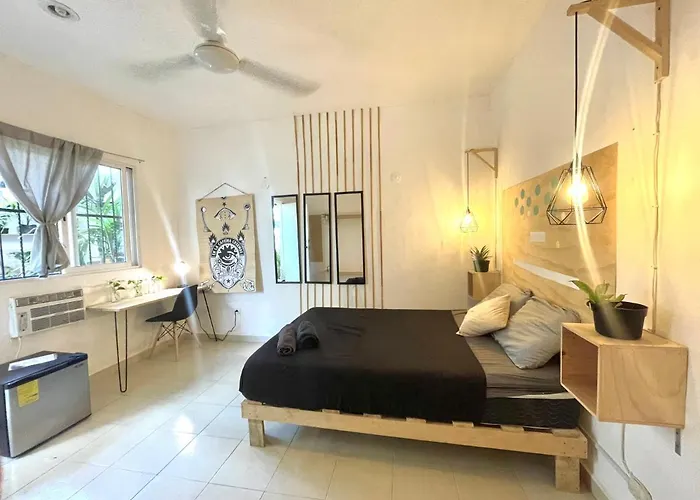 Anana Coliving Inn