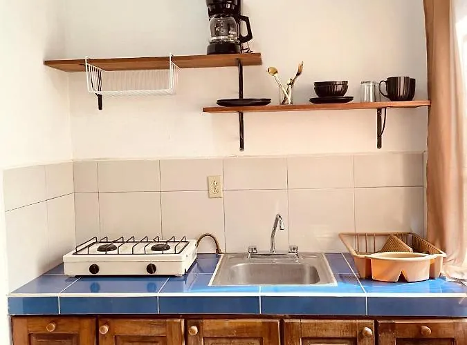 Anana Coliving Inn
