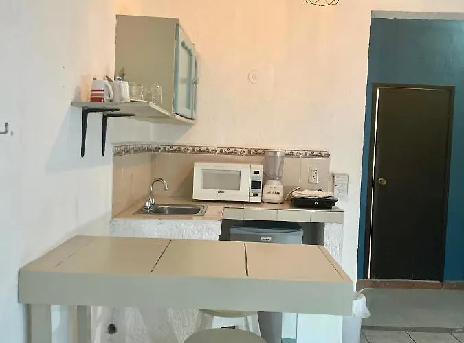 Anana Coliving Inn